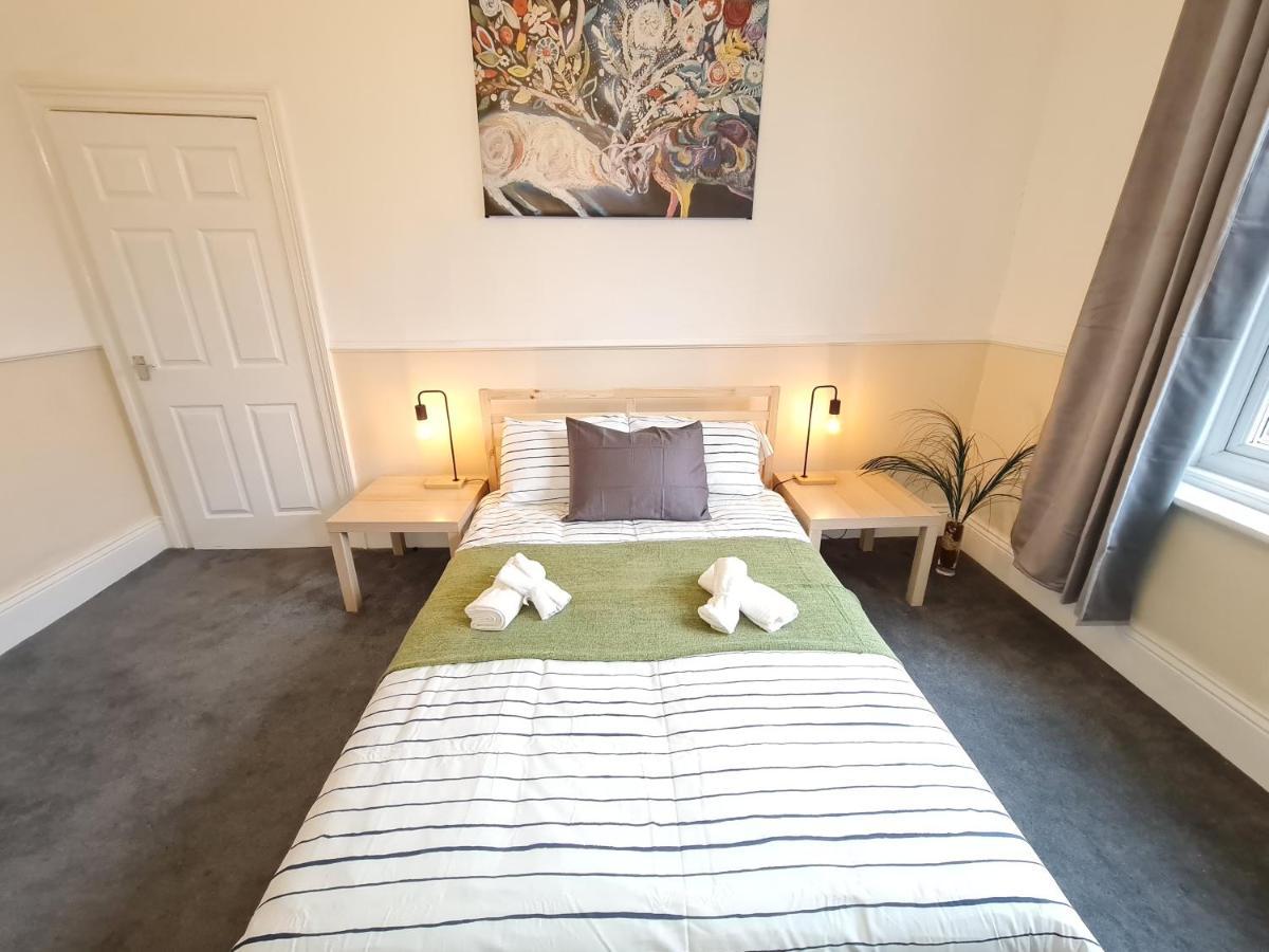 Apartamento Large 3 Bed Flat, Free Parking Newcastle upon Tyne Exterior foto